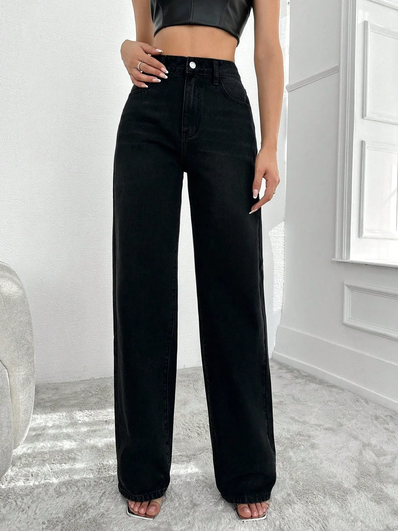 Blackish Super Rise Straight Leg Jeans