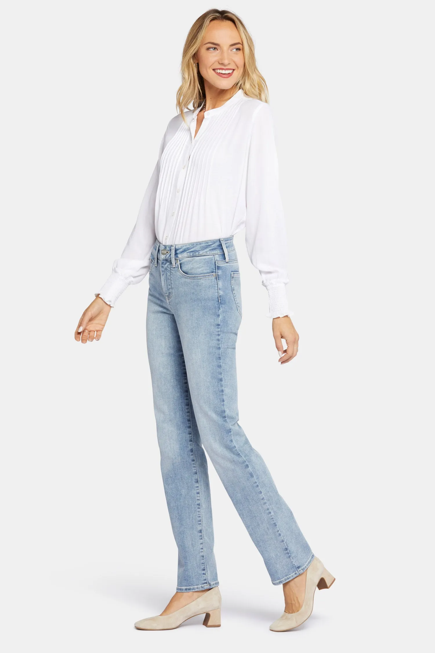 Marilyn Straight Jeans In Petite - Haley