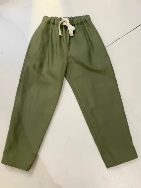 Tariff Pants in Green Linen